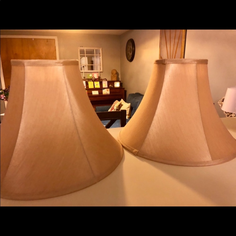 Lamp shades (pair)
